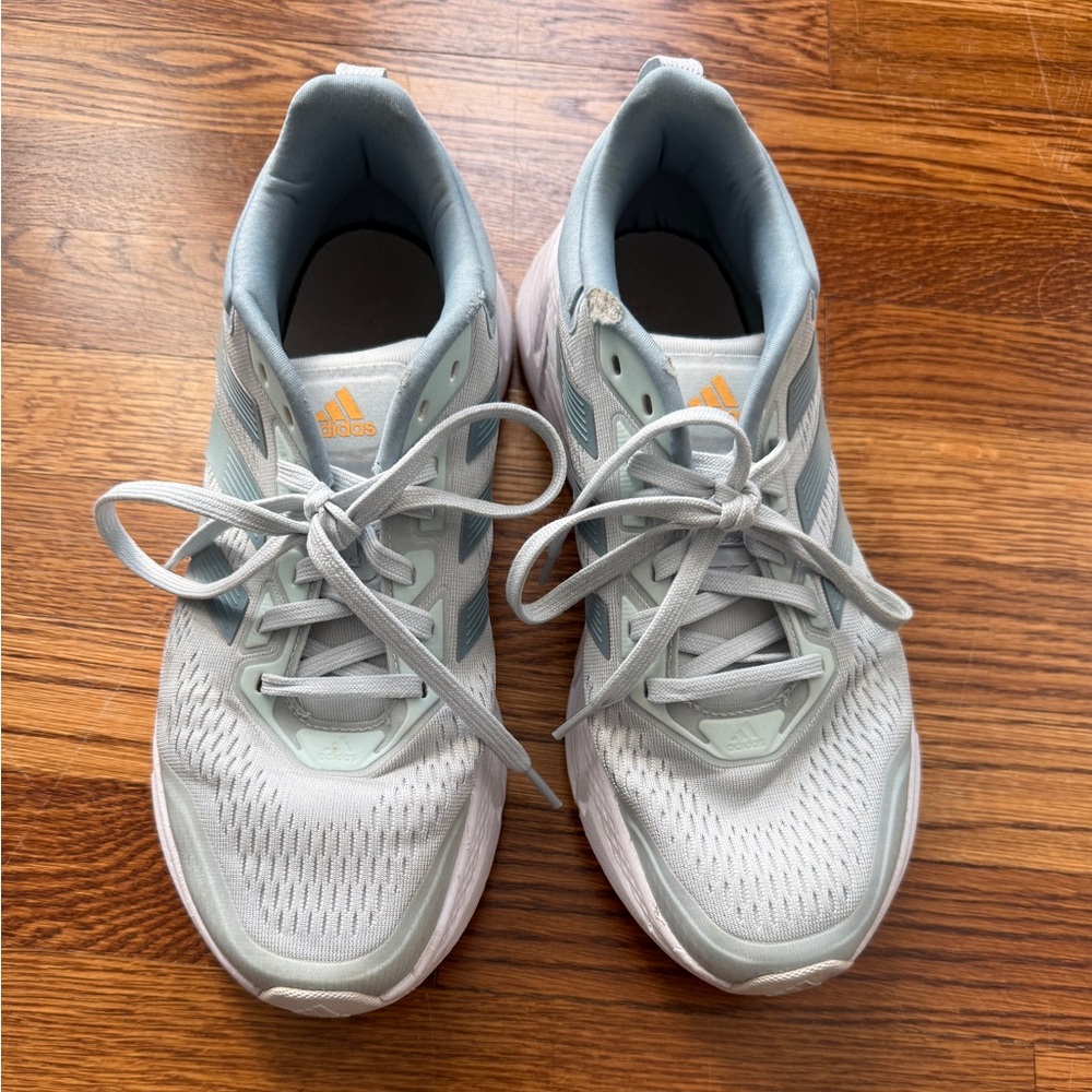 Adidas Light Green/Gray Running Shoes